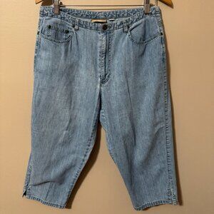💙 Liz Claiborne LizWear Light Wash Denim Bermuda Capris | Size 14P 💙